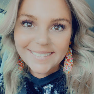 Meet your Posher, Kay